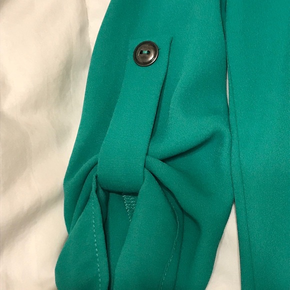 Green Lush Polyester Top - Picture 5 of 8